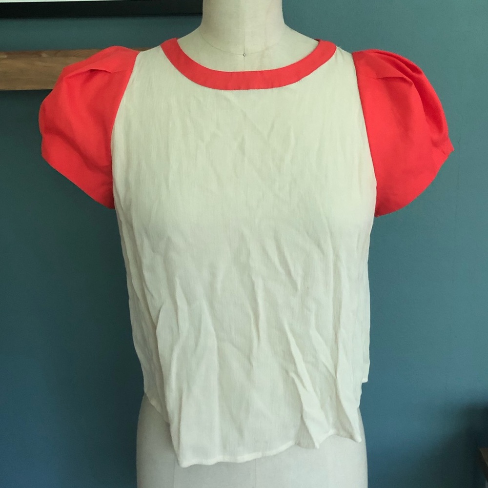 Puff Sleeve woven cropped blouse